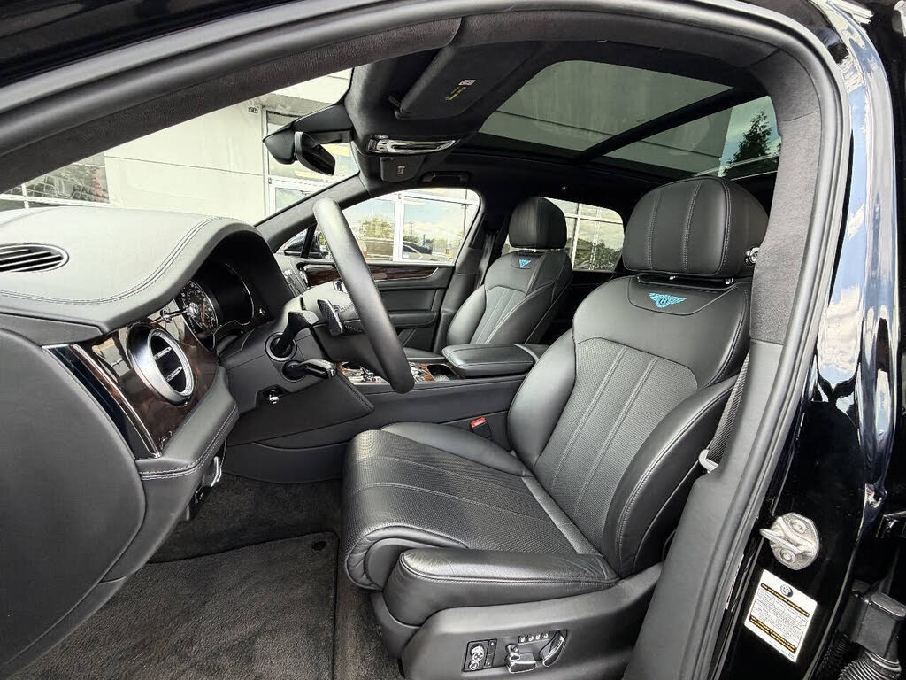 2019 Bentley Bentayga V8 AWD photo 11