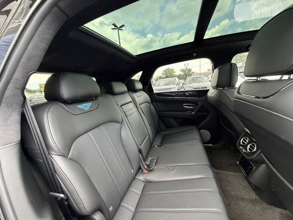 2019 Bentley Bentayga V8 AWD photo 16