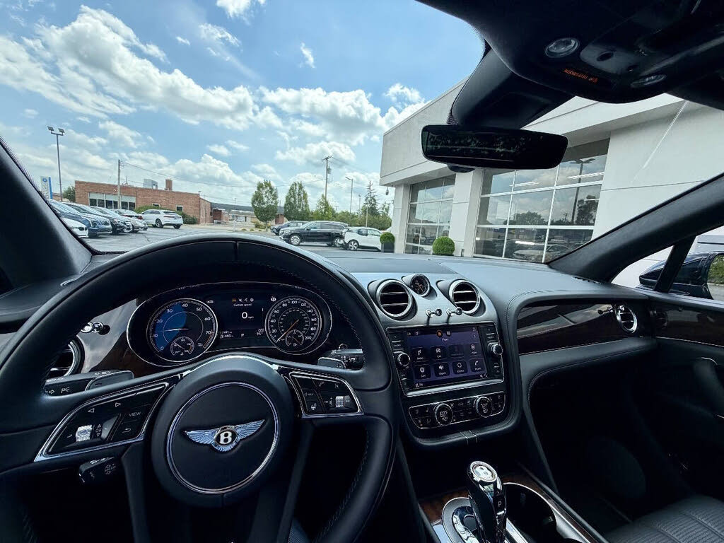 2019 Bentley Bentayga V8 AWD photo 22