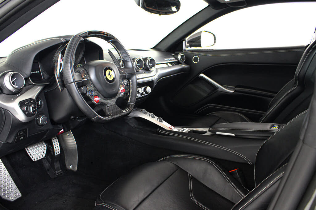 2015 Ferrari F12 Berlinetta Coupe photo 2