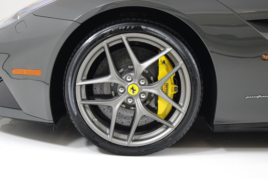2015 Ferrari F12 Berlinetta Coupe photo 18