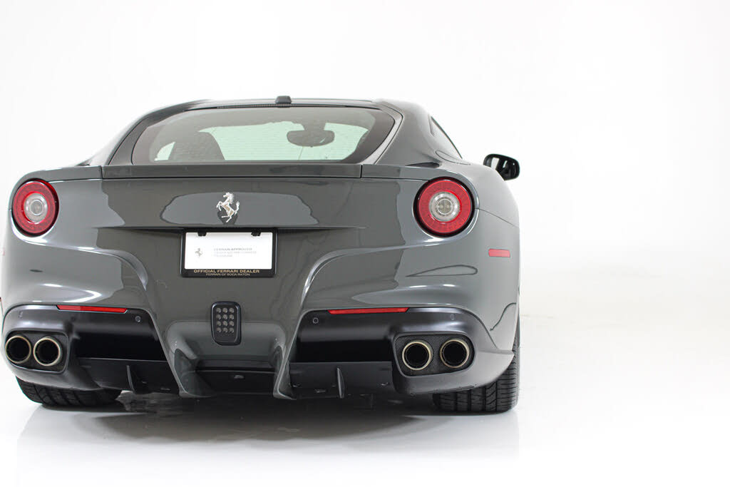 2015 Ferrari F12 Berlinetta Coupe photo 24