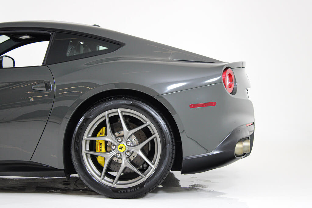 2015 Ferrari F12 Berlinetta Coupe photo 7