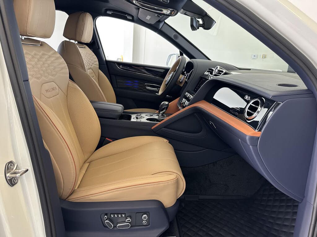 2026 Bentley Bentayga EWB Mulliner V8 AWD photo 20