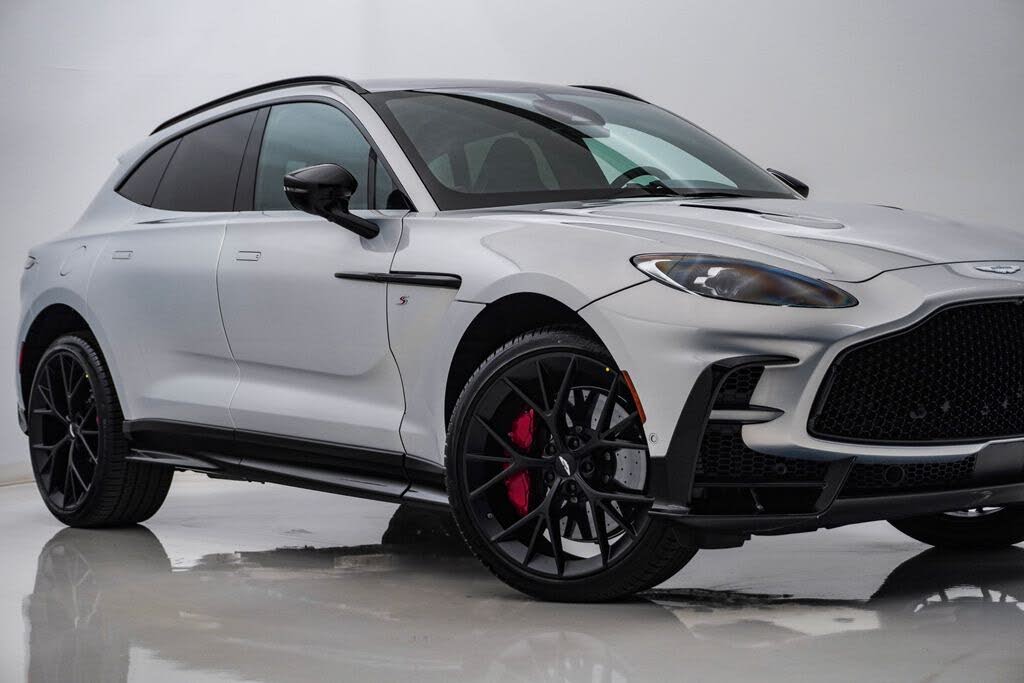 2026 Aston Martin DBX S AWD photo 2
