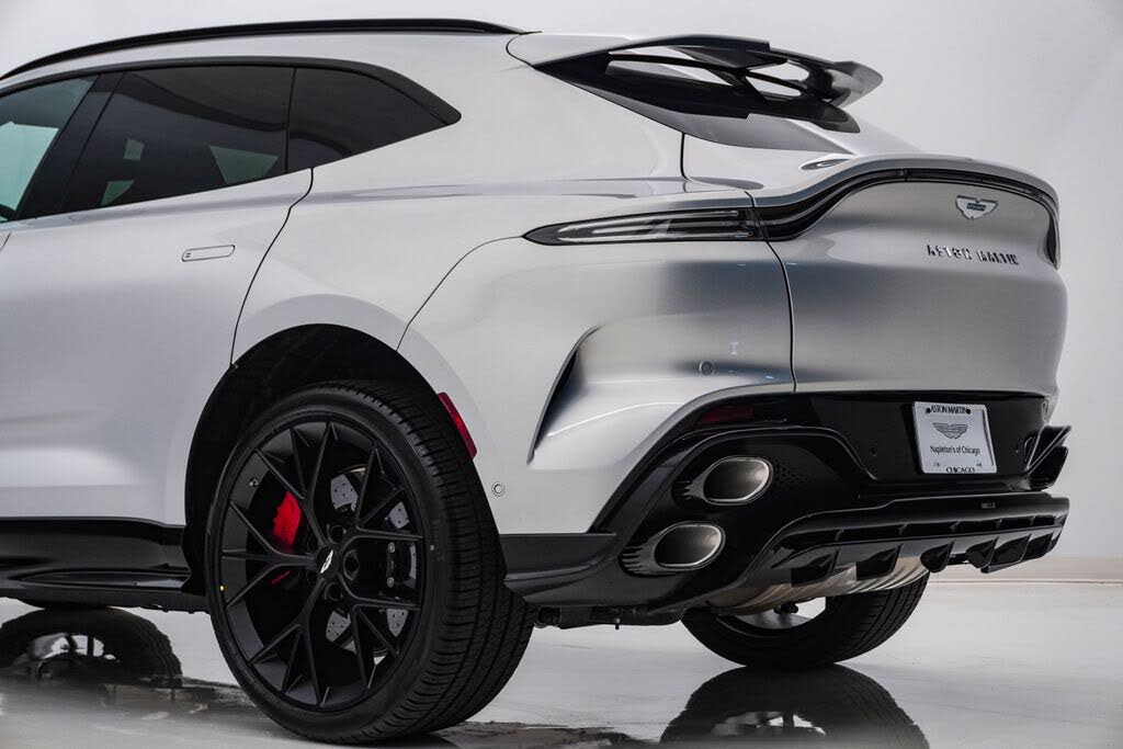 2026 Aston Martin DBX S AWD photo 11