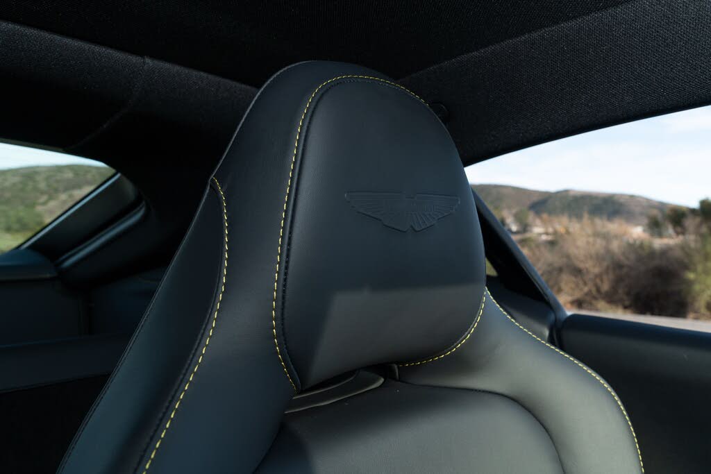 2025 Aston Martin Vantage Coupe RWD photo 22