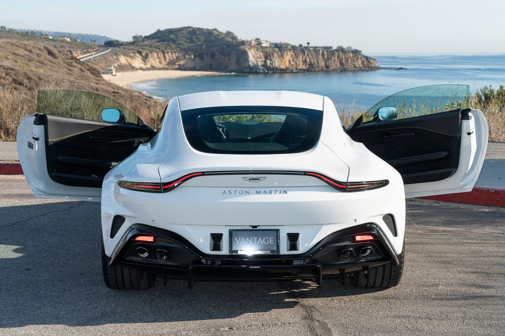 2025 Aston Martin Vantage Coupe RWD photo 7
