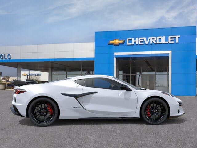 2027 Chevrolet Corvette Z06 1LZ Coupe RWD photo 5 of 24