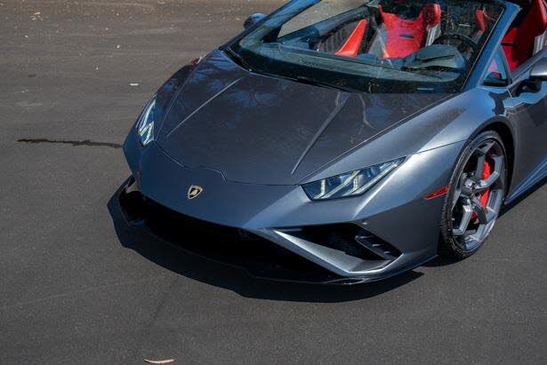 2020 Lamborghini Huracan LP 610-2 EVO Spyder Convertible RWD photo 5 of 24