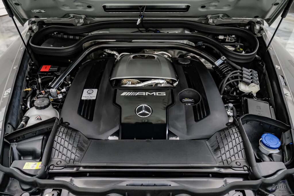 2027 Mercedes-Benz G-Class AMG G 63 4MATIC photo 3