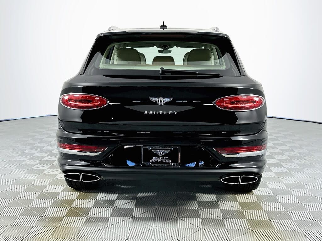 2026 Bentley Bentayga V8 AWD photo 6