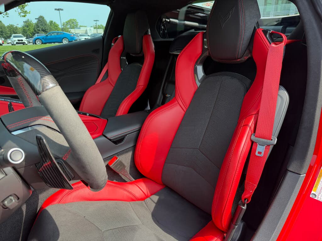 2023 Chevrolet Corvette Z06 3LZ Coupe RWD photo 12