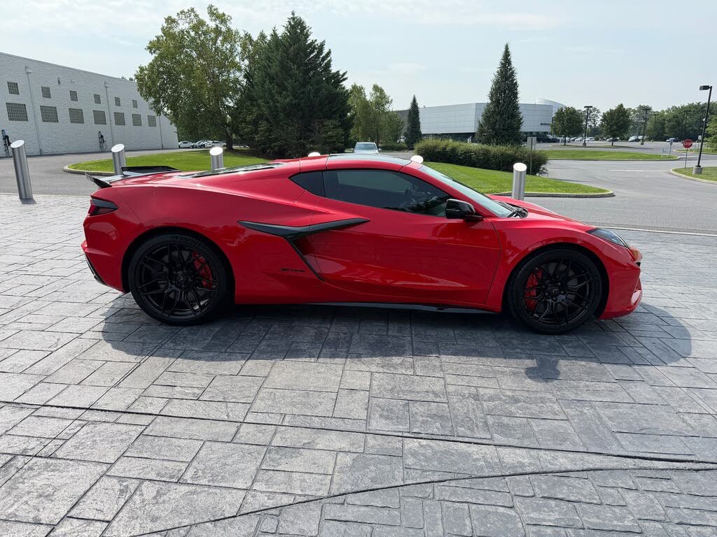 2023 Chevrolet Corvette Z06 3LZ Coupe RWD photo 4