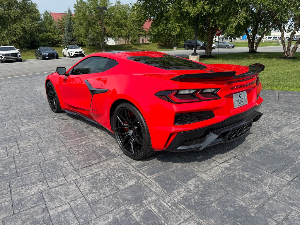 2023 Chevrolet Corvette Z06 3LZ Coupe RWD photo 7