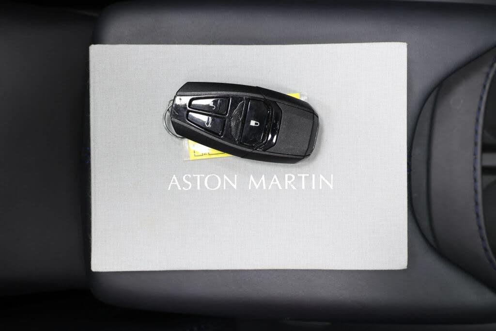 2023 Aston Martin Vantage V8 Convertible RWD photo 7