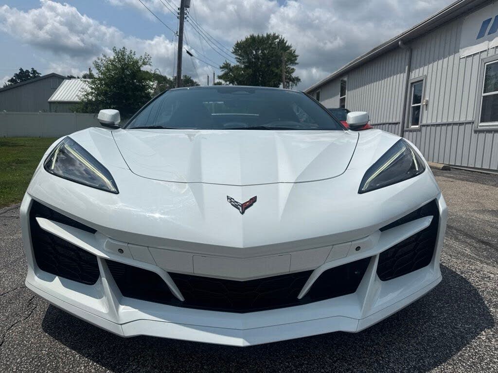 2024 Chevrolet Corvette Z06 3LZ Convertible RWD photo 2