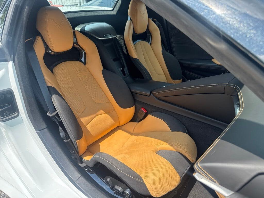 2024 Chevrolet Corvette Z06 3LZ Convertible RWD photo 23