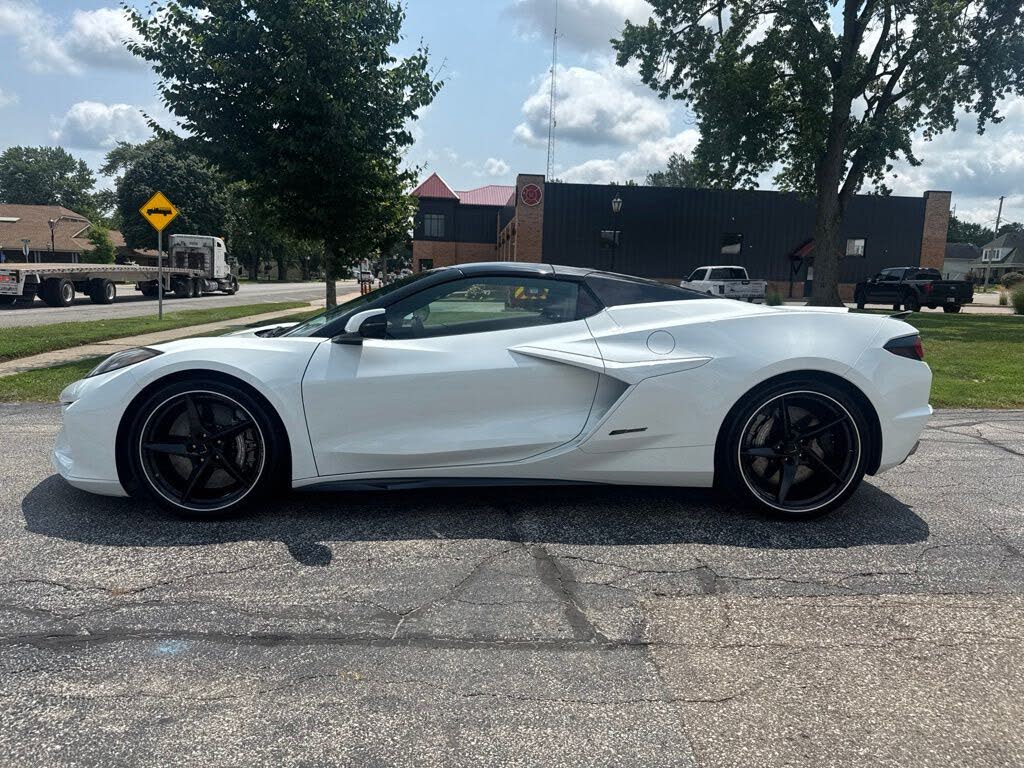 2024 Chevrolet Corvette Z06 3LZ Convertible RWD photo 4