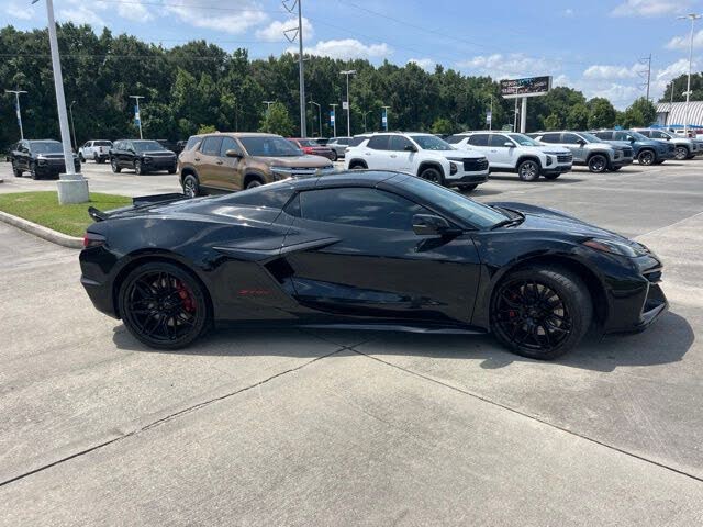 2023 Chevrolet Corvette Z06 2LZ Convertible RWD photo 9