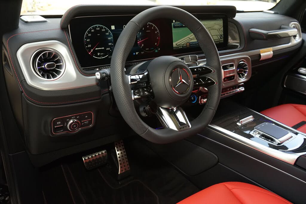 2027 Mercedes-Benz G-Class AMG G 63 4MATIC photo 2
