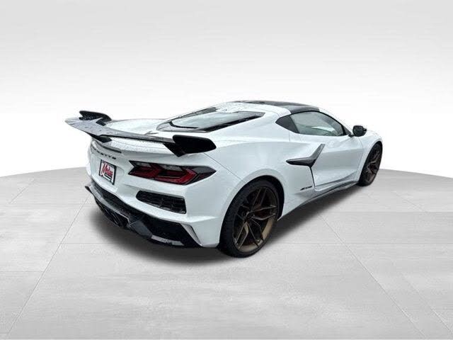 2026 Chevrolet Corvette Z06 1LZ Coupe RWD photo 4