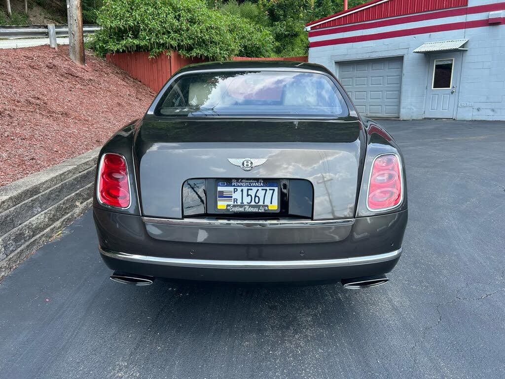2011 Bentley Mulsanne RWD photo 4
