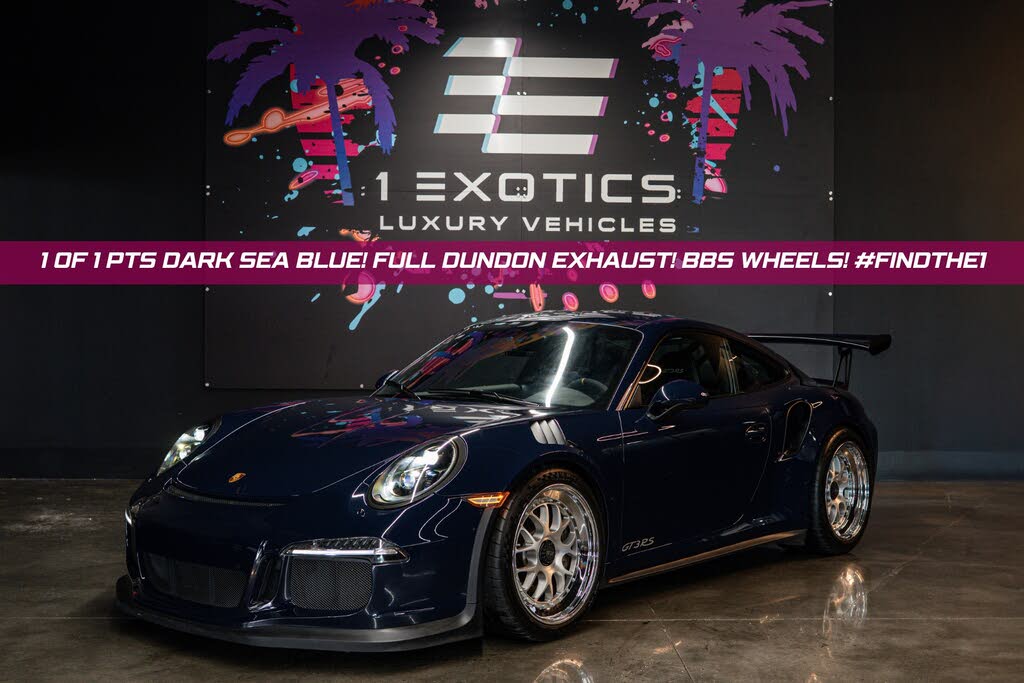 2016 Porsche 911 R Coupe RWD - $279,813