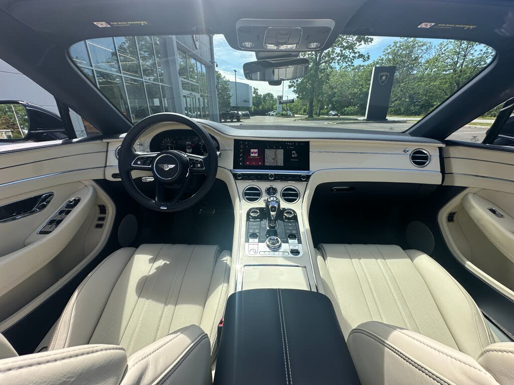 2026 Bentley Continental GT photo 4