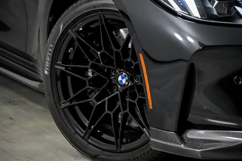 2025 BMW M3 Competition xDrive photo 3