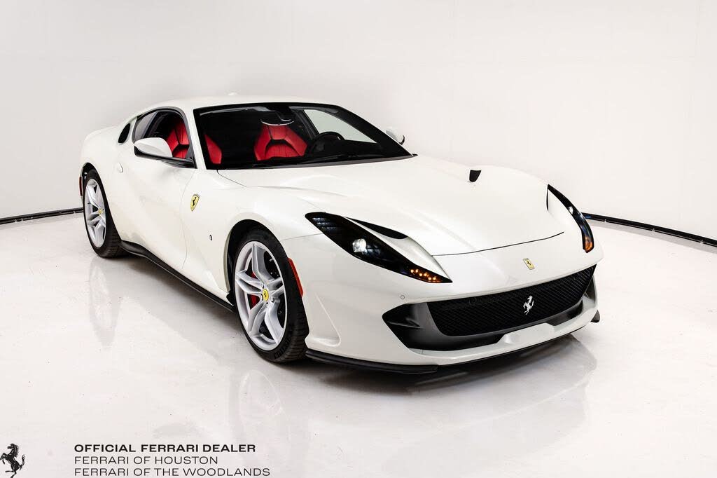 2019 Ferrari 812 Superfast RWD