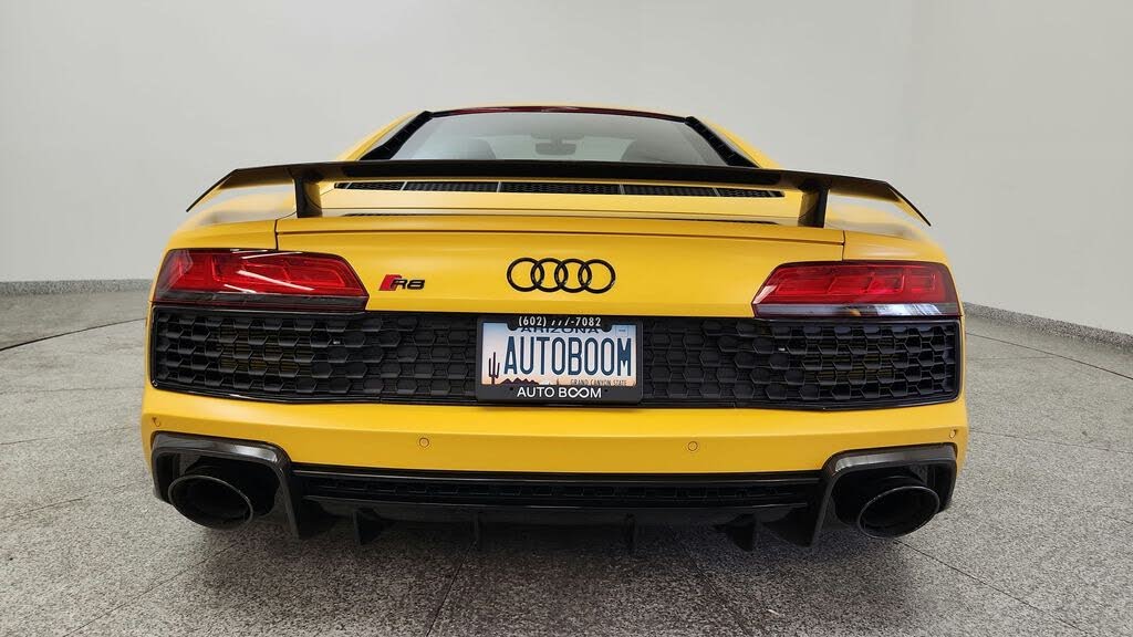 2020 Audi R8 quattro V10 Performance Coupe AWD photo 18 of 24