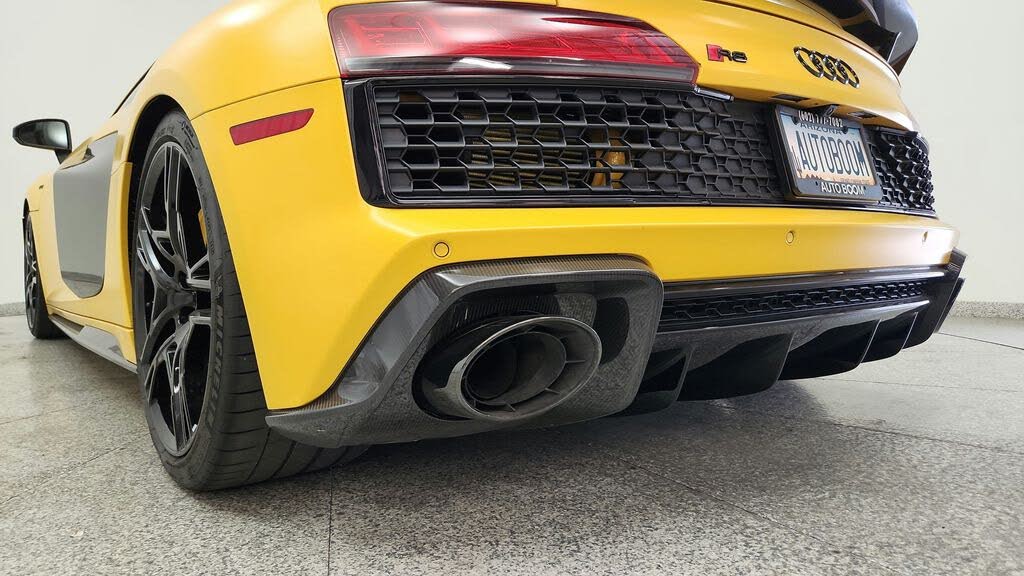 2020 Audi R8 quattro V10 Performance Coupe AWD photo 20 of 24