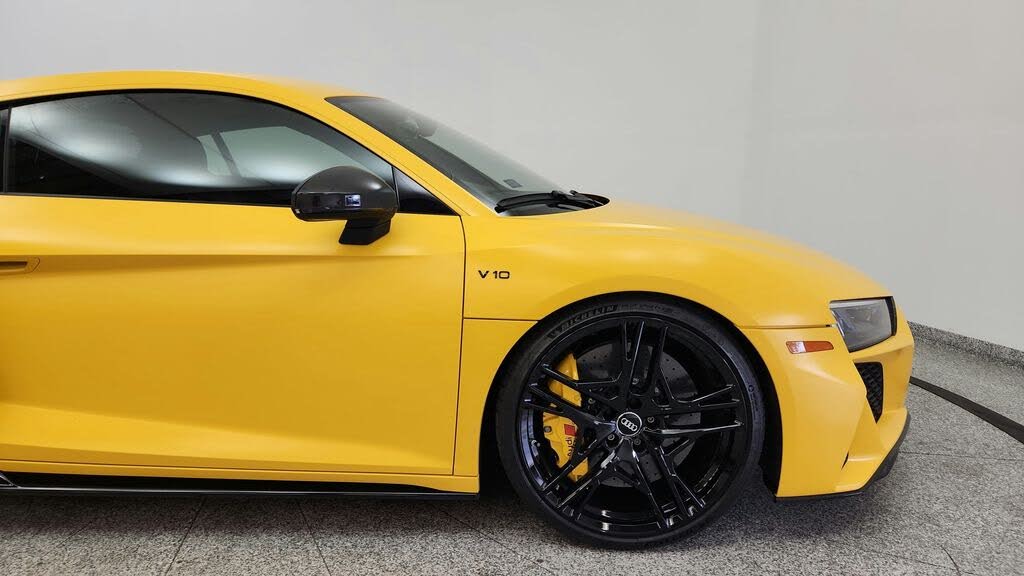 2020 Audi R8 quattro V10 Performance Coupe AWD photo 22 of 24