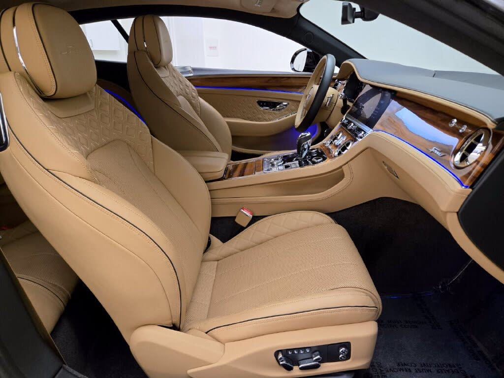2024 Bentley Continental GT Speed AWD photo 2