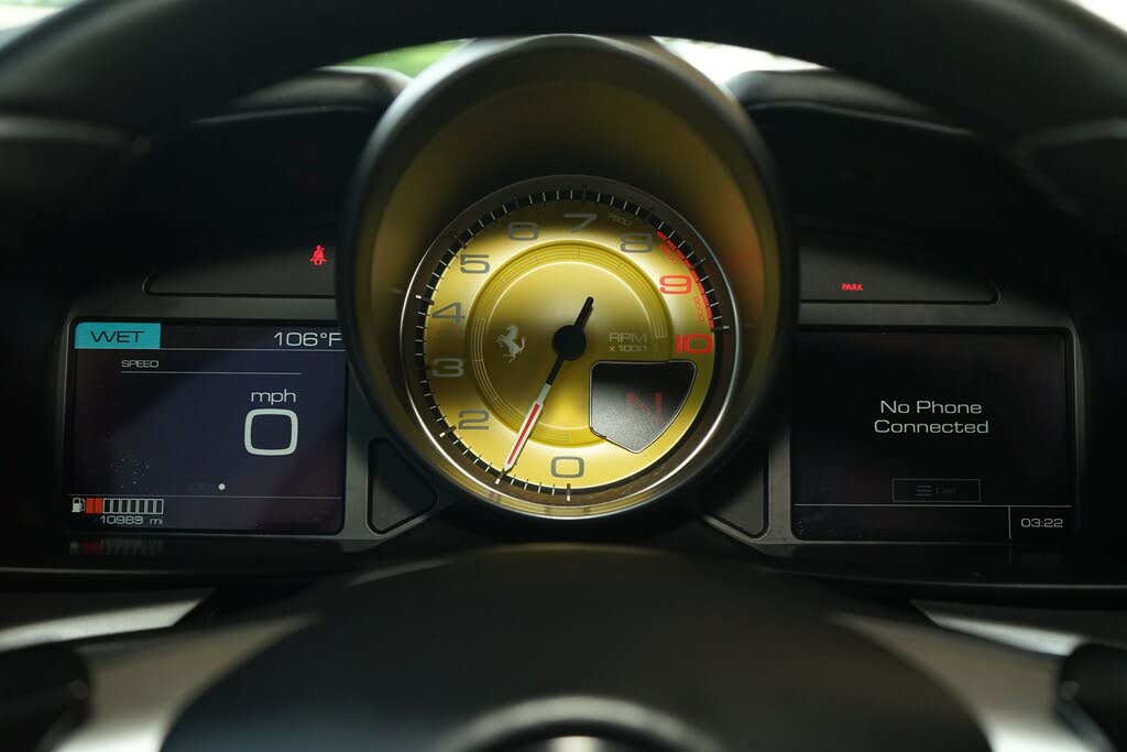2018 Ferrari GTC4Lusso AWD photo 14