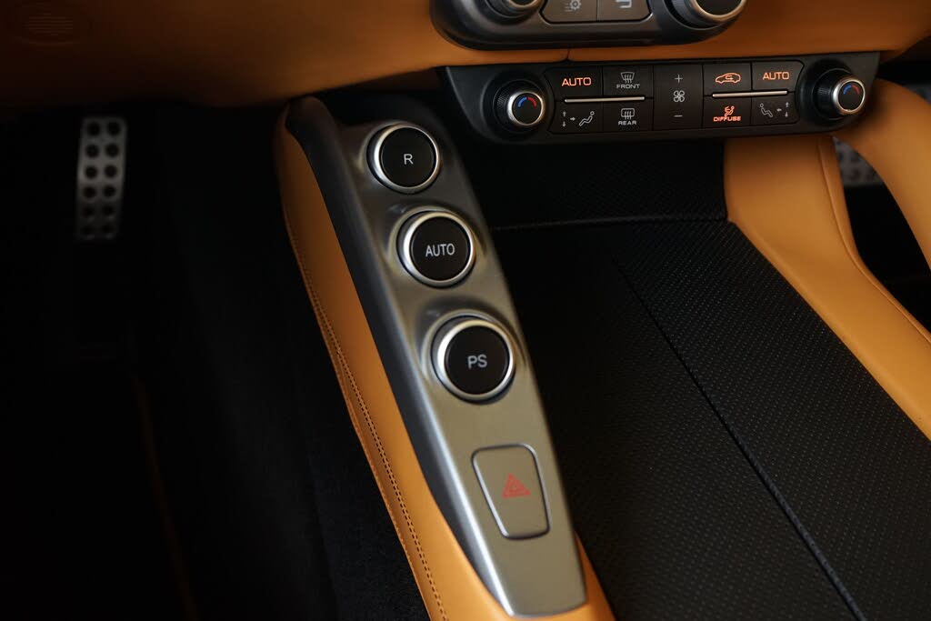 2018 Ferrari GTC4Lusso AWD photo 20