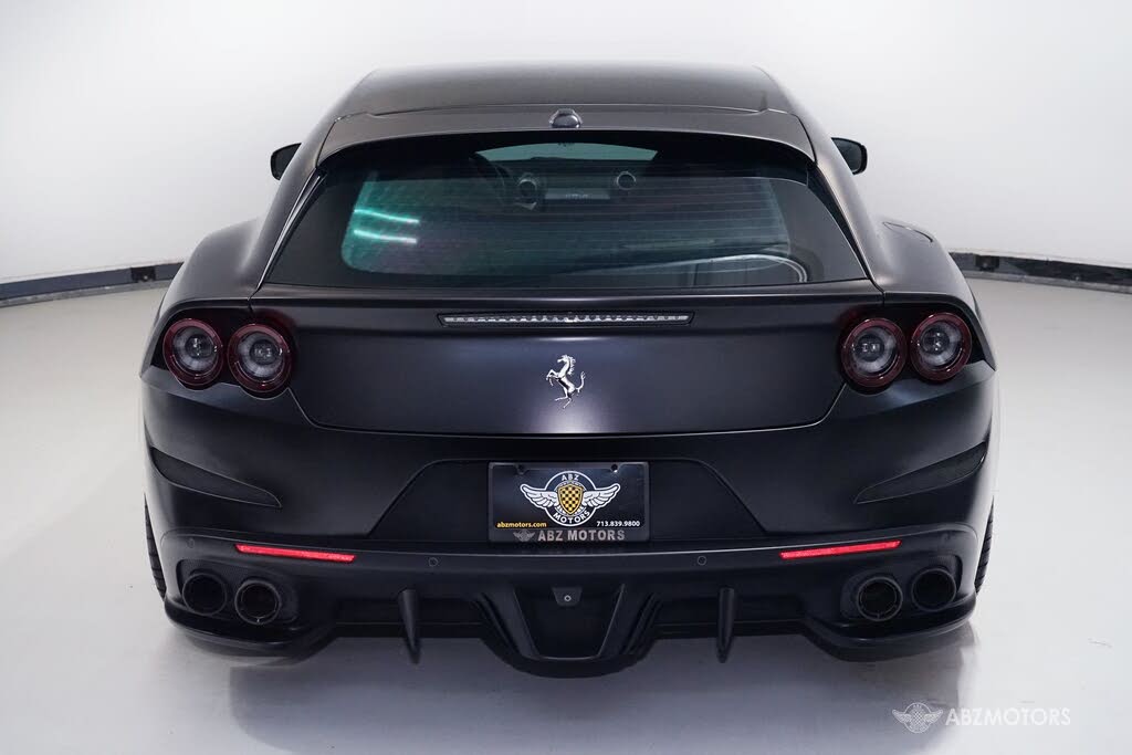 2018 Ferrari GTC4Lusso AWD photo 8