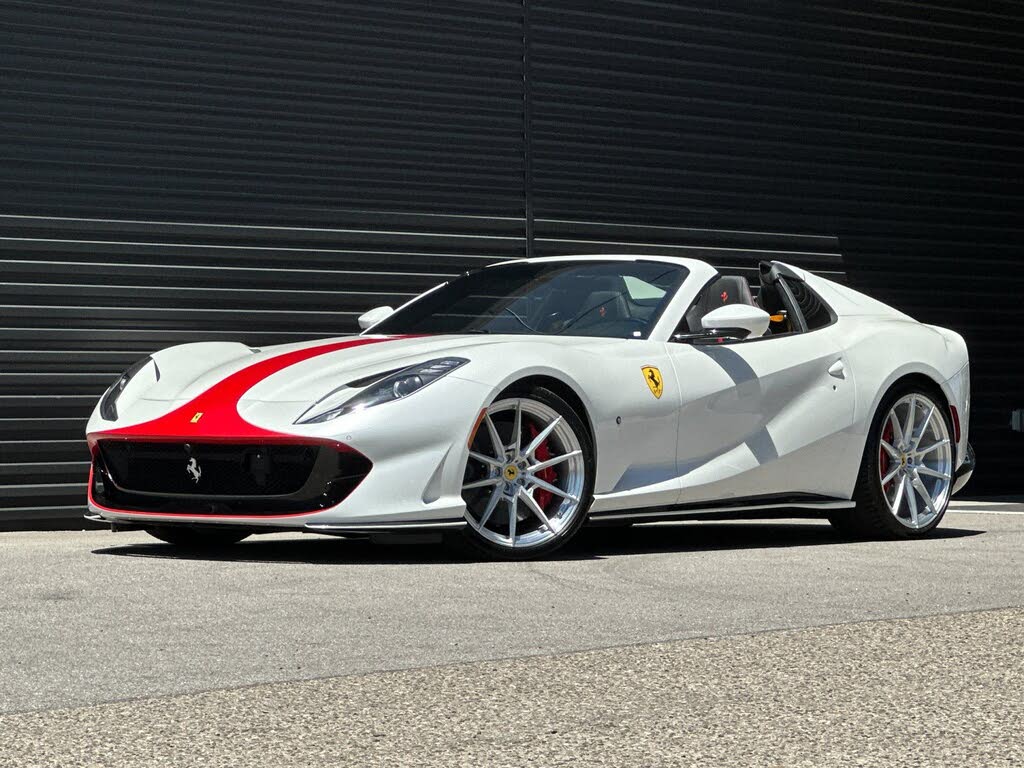2022 Ferrari 812 GTS RWD