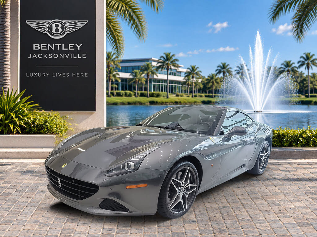 2017 Ferrari California T Roadster photo 6