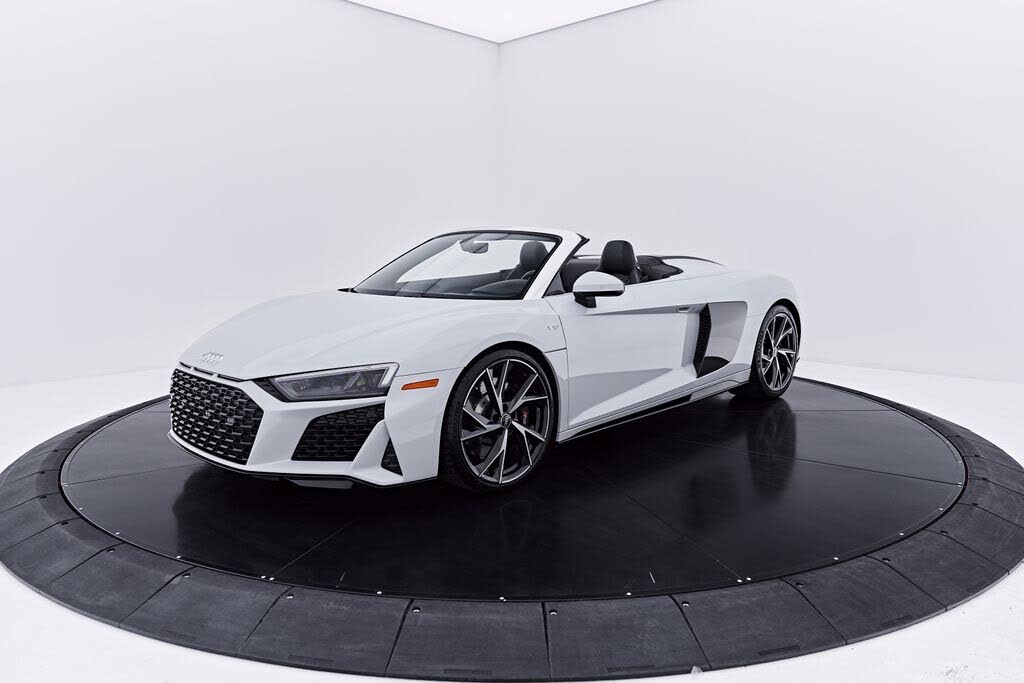 2022 Audi R8 V10 Performance Spyder RWD photo 22 of 24