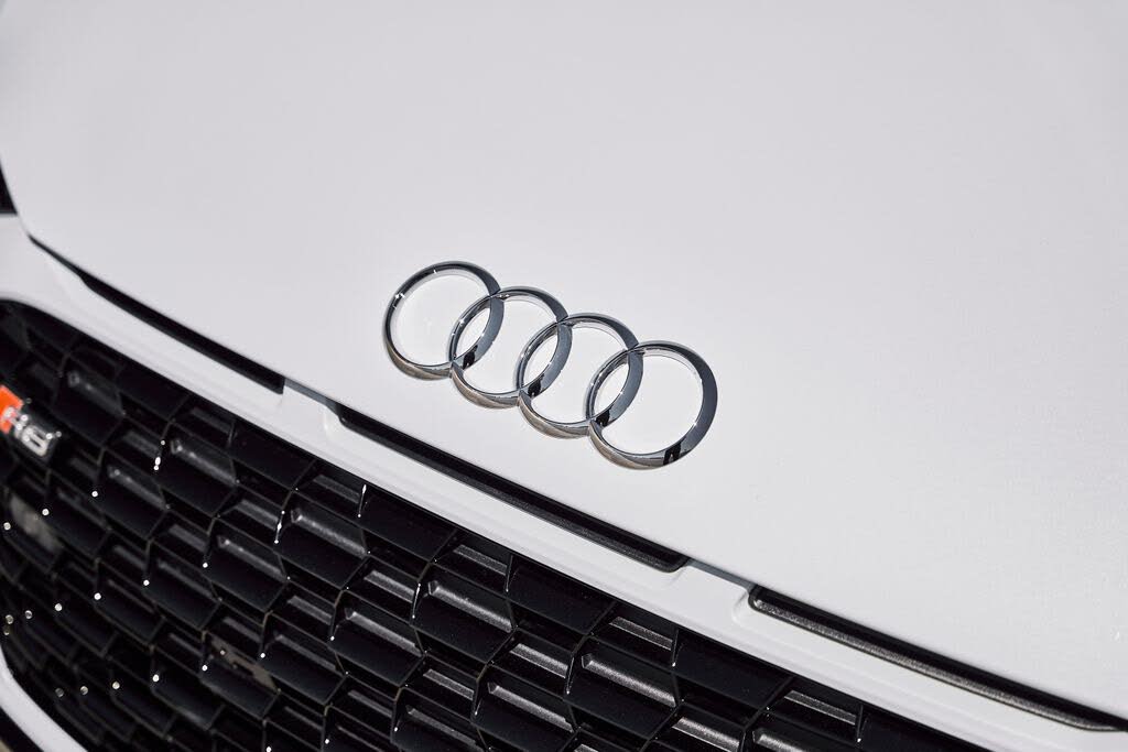 2022 Audi R8 V10 Performance Spyder RWD photo 8 of 24