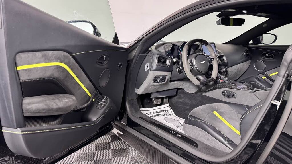 2022 Aston Martin Vantage F1 Edition Coupe RWD photo 13