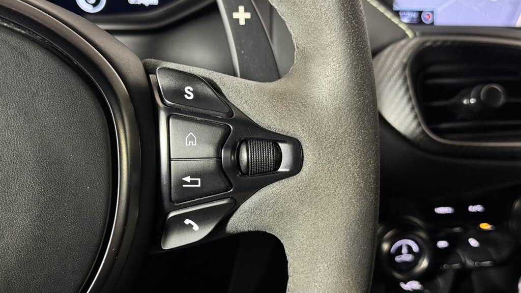 2022 Aston Martin Vantage F1 Edition Coupe RWD photo 19
