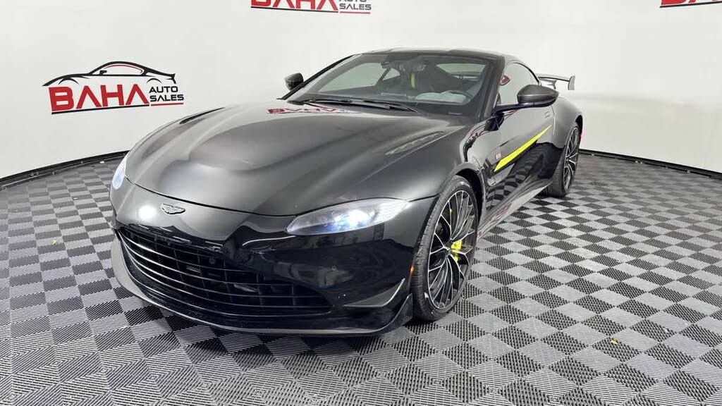 2022 Aston Martin Vantage F1 Edition Coupe RWD photo 3