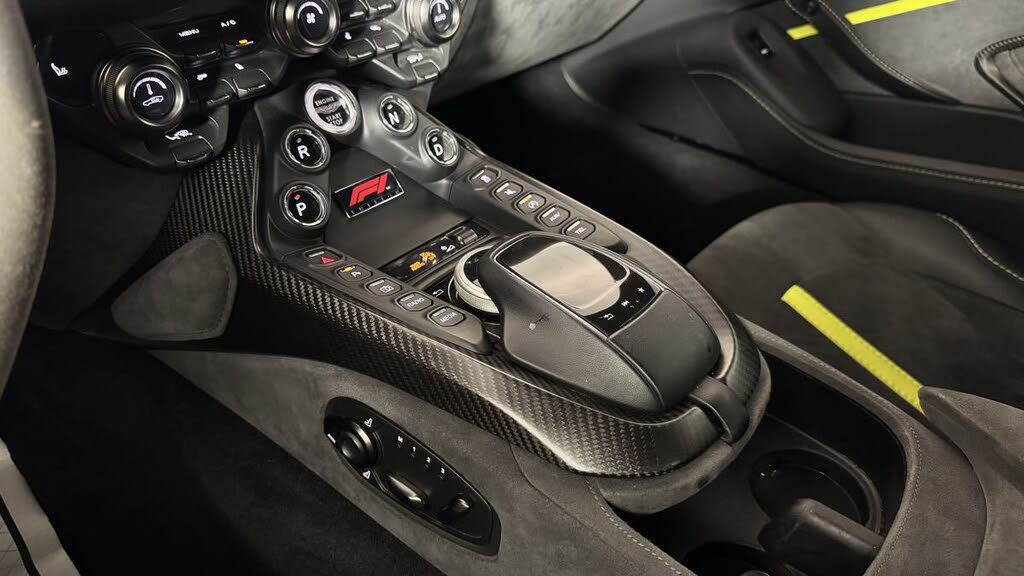 2022 Aston Martin Vantage F1 Edition Coupe RWD photo 24