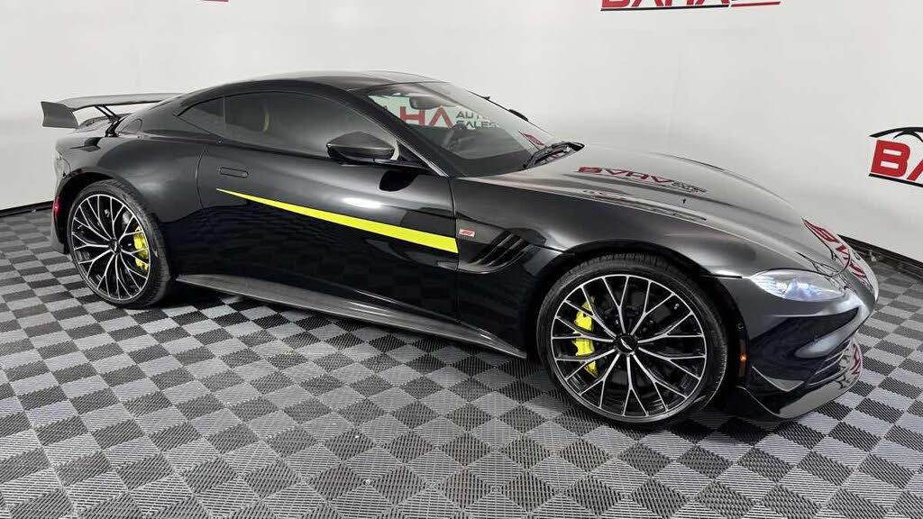 2022 Aston Martin Vantage F1 Edition Coupe RWD photo 9