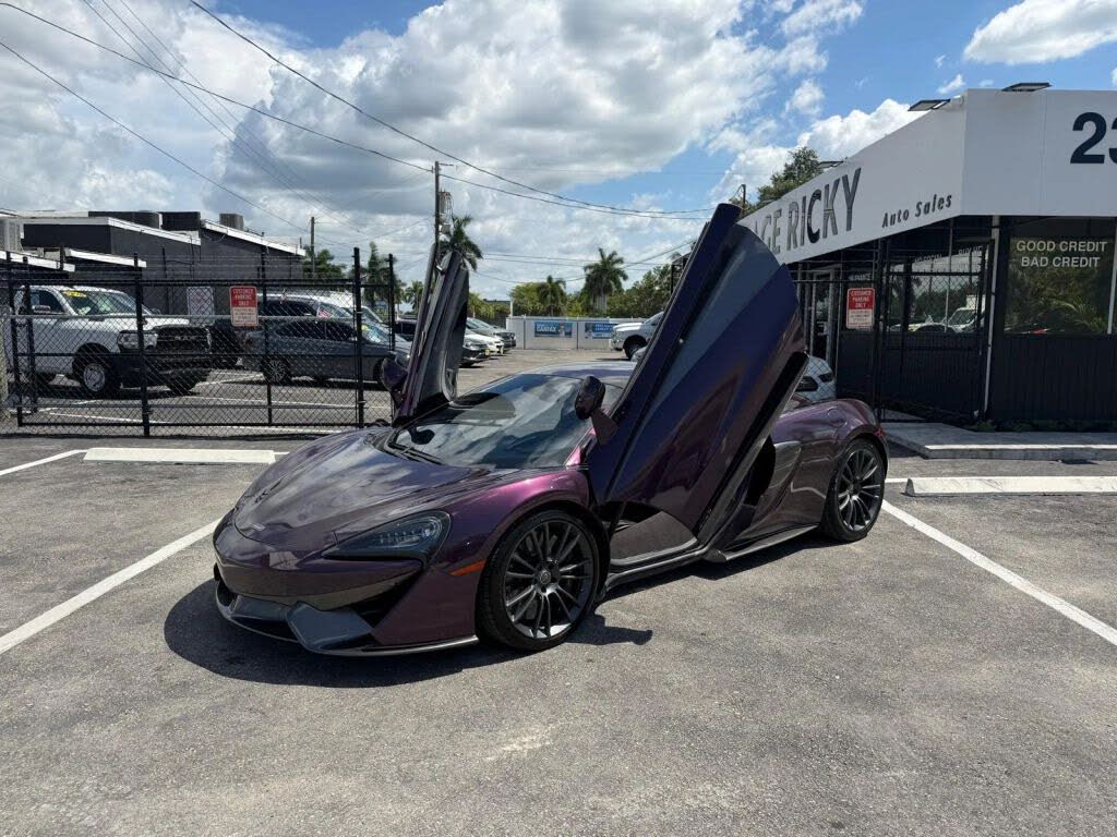 2017 McLaren 570S Coupe