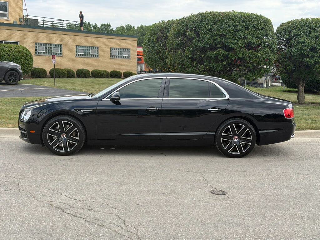 2016 Bentley Flying Spur V8 AWD photo 2