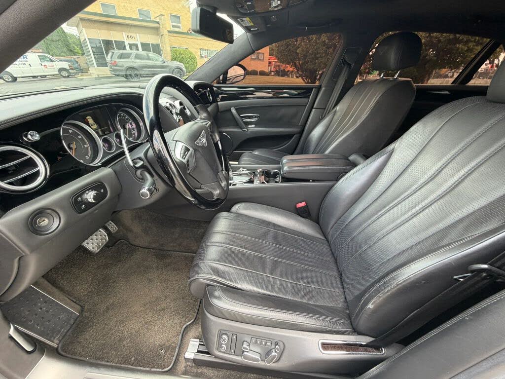 2016 Bentley Flying Spur V8 AWD photo 11